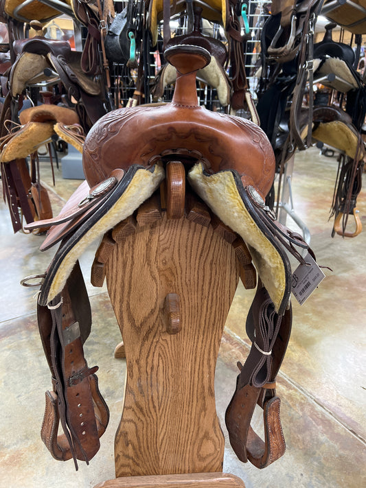 Used TexTan/Hereford Pleasure Saddle, 16"