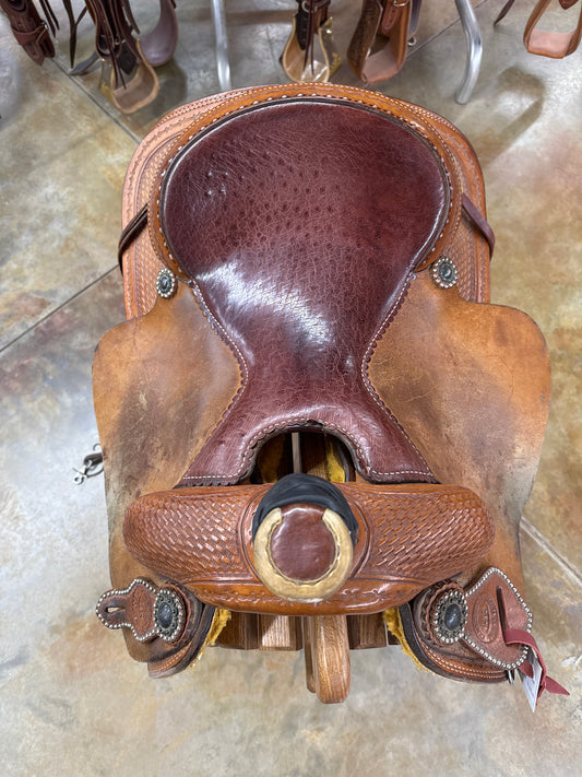 Used HR Roper Saddle, 15.5" Seat