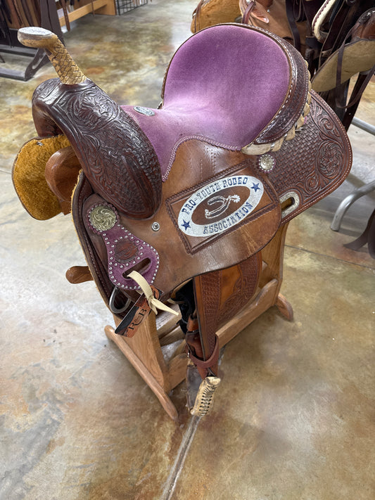 Used Teskey Barrel Saddle, 13.5" Seat