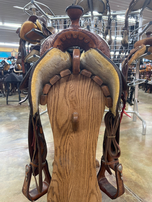Used Circle Y Pleasure/Show Saddle, 16" Seat