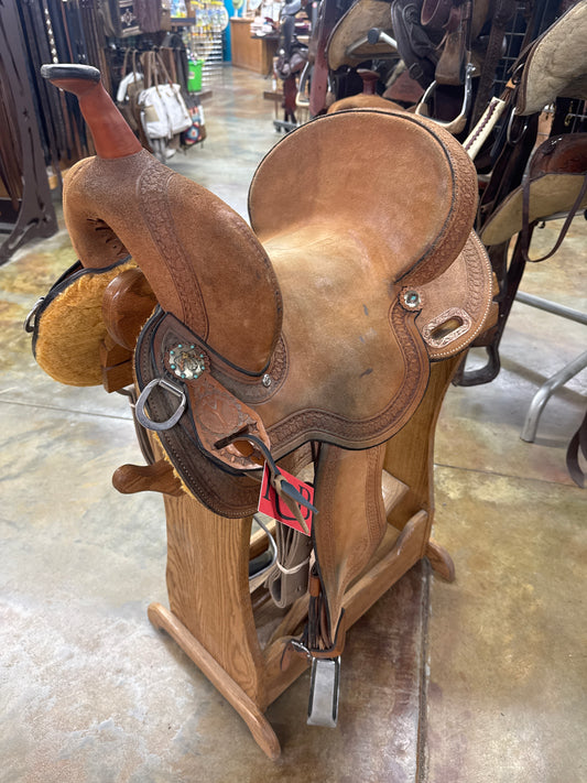 Used Circle Y Windsor Barrel Saddle, 14.5" Seat