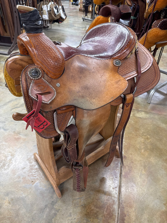 Used HR Roper Saddle, 15.5" Seat
