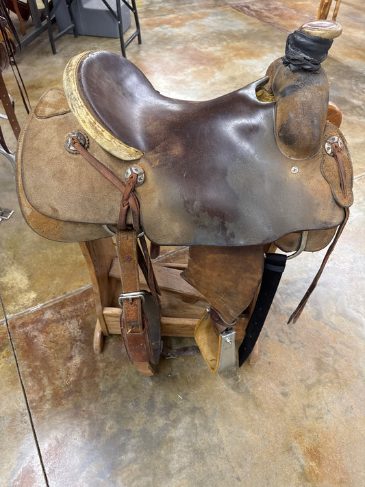 Used FW Stockyards Ranch Roper Saddle, 15.5"