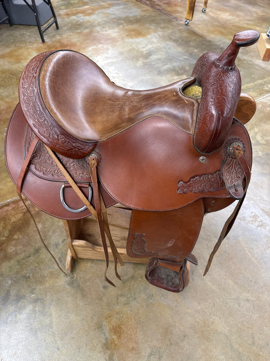 Used TexTan/Hereford Trail Saddle, 16"