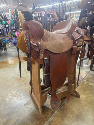 Used McCall Ranch Roper, 15"