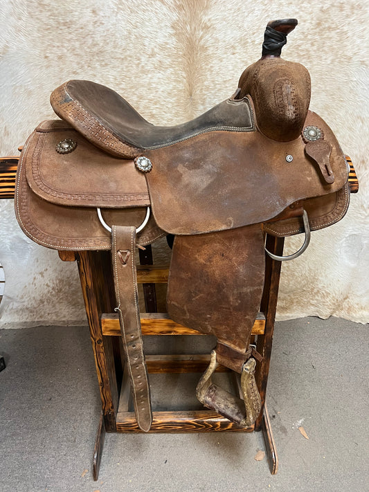 Used Rocking T 16" All Around Roughout