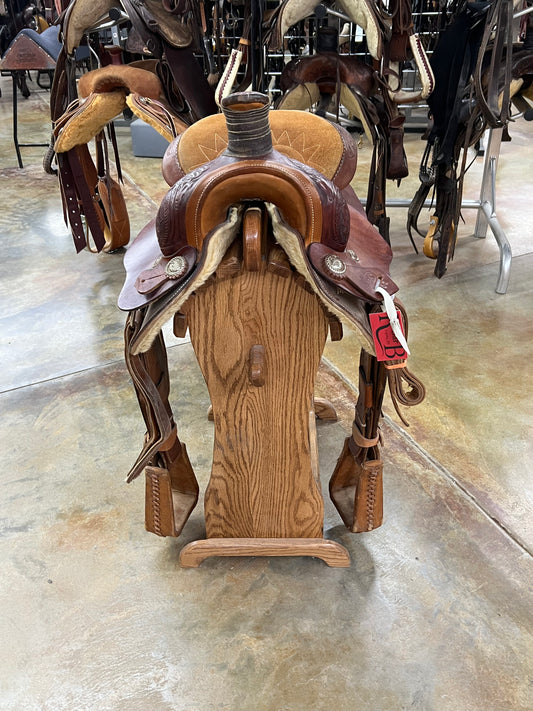 Used Lamb Roper Saddle, 17" Seat