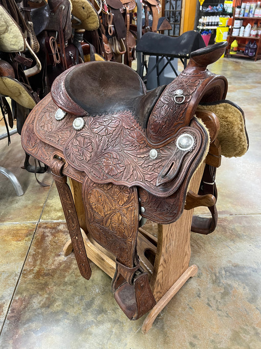 Used Pleasure/Show Saddle, 15" Seat