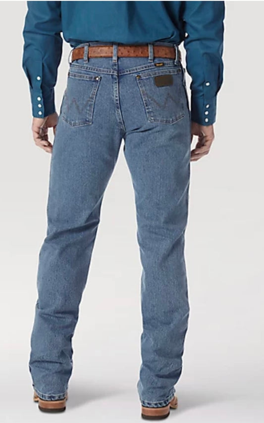 Wrangler Men's Advanced Comfort Cowboy Cut Regular Fit Jeans-Stone Bleach