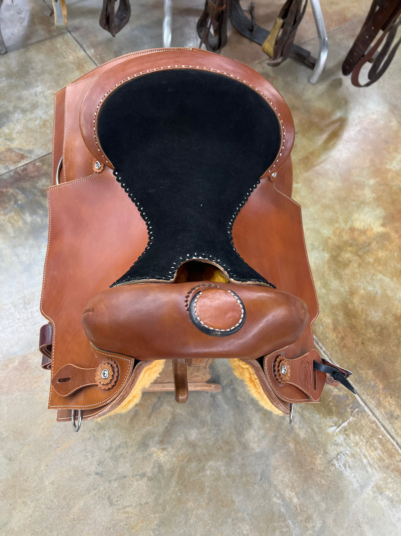 Sam's Reiner Saddle, 15.5" Seat