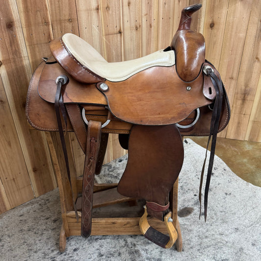 Used Dakota Mule Saddle, 15.5" Seat