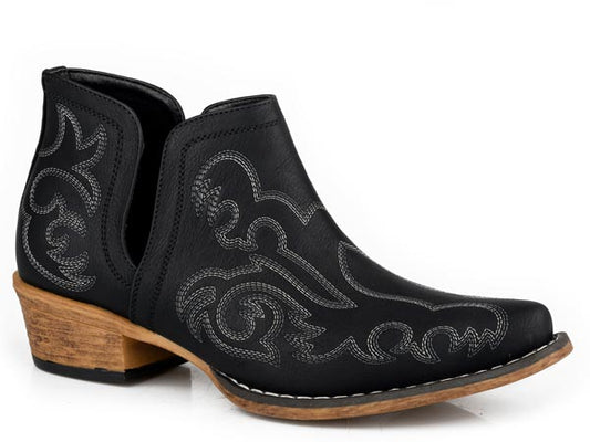 Roper Women's Western Stitch Black Snip Toe Ankle Boot