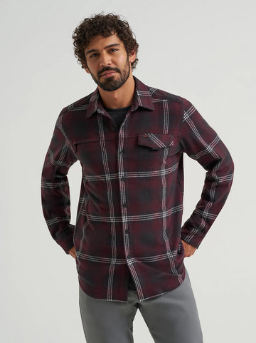 Wrangler Men's ATG Campsite Port Royale Plaid Shirt