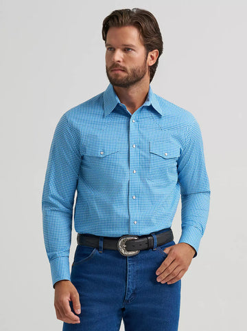 Wrangler Men's Blue Bold Wrinkle Resist Long Sleeve Western Snap Plaid Shirt