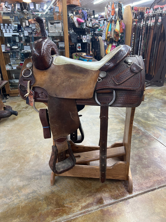 Used Carl Hutton Cutter Saddle, 16.5" Seat