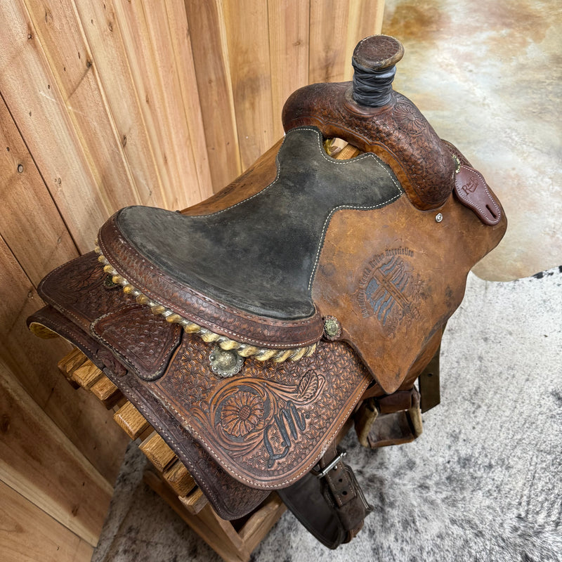 Used R Bar B Trophy Roper, 15" Seat