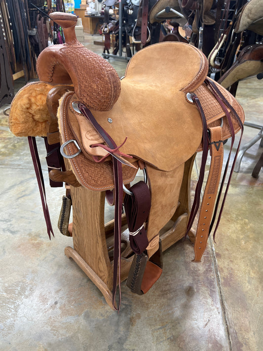 R Bar B Workhorse Rancher, 16" Seat
