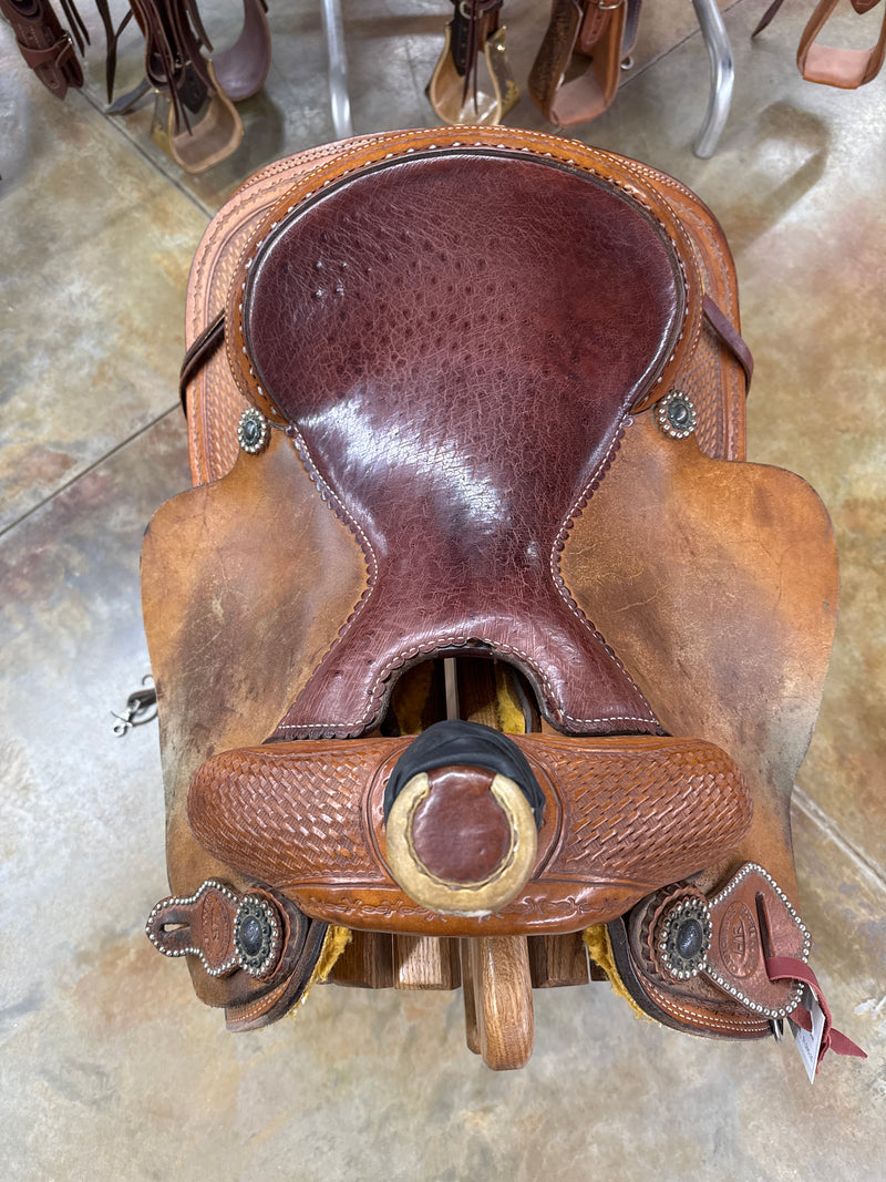 Used HR Roper Saddle, 15.5" Seat