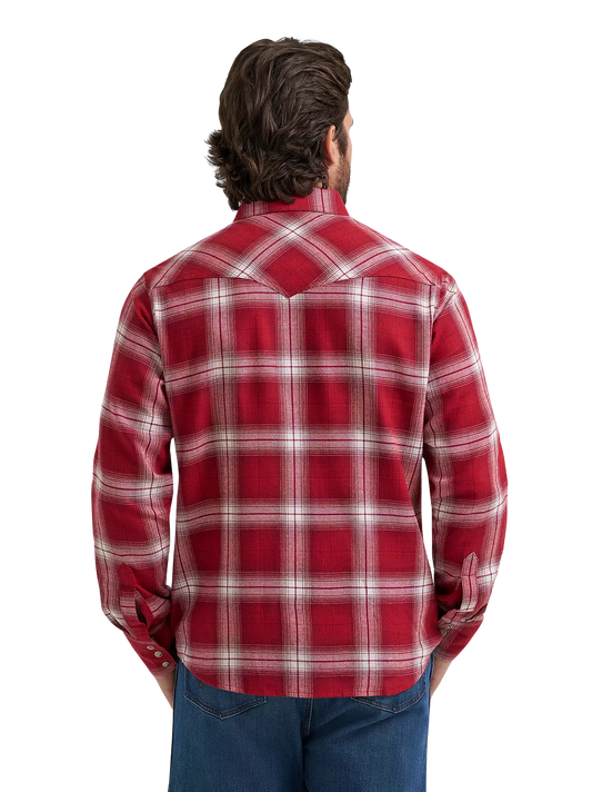 Wrangler Men's Retro Long Sleeve Hearth Red Plaid Flannel Snap Shirt