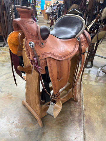 Brown's Custom Black Mesa Wade Saddle, 16.5" Seat