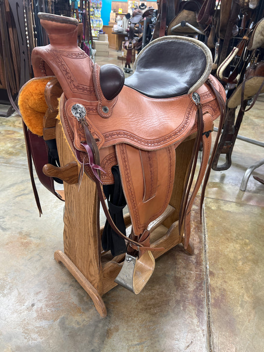Brown's Custom Black Mesa Wade Saddle, 16.5" Seat