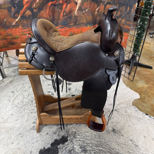 Circle Y Creedmore Flex Trail, 17" Seat