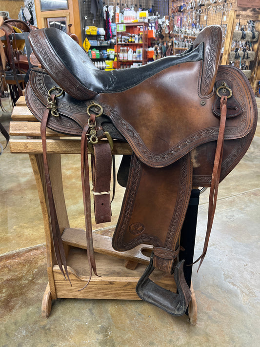 Used Big Horn Endurance/Trail, 17" Seat