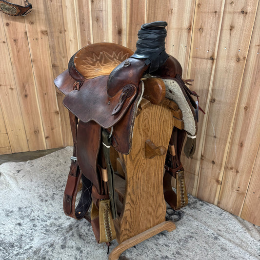 Used Buford Roper Saddle, 15.5" Seat