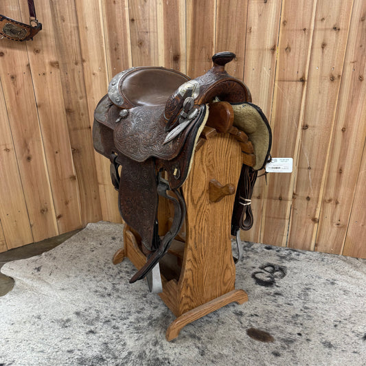 Used Dale Chavez