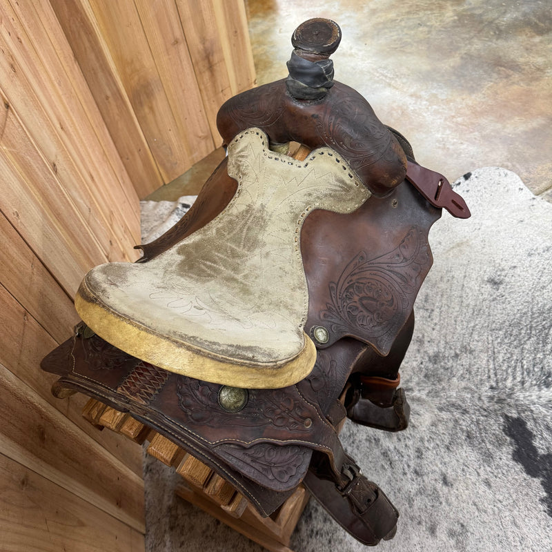 Used Courts Roper Saddle, 16" Seat