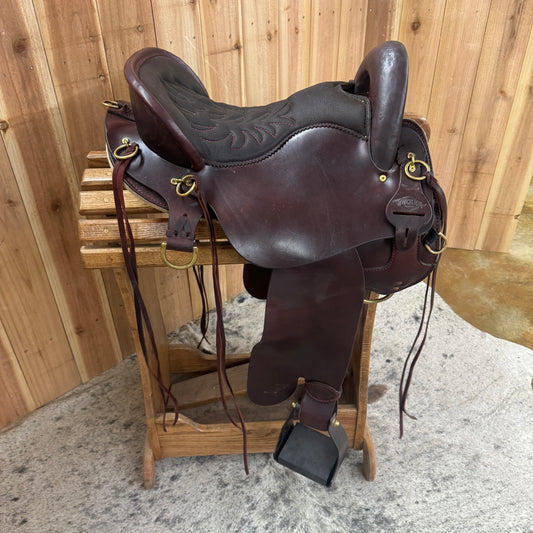 Used Tucker Endurance Heritage Trail Saddle, 15.5" Seat