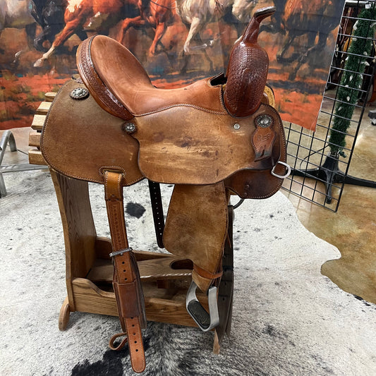 Used R Bar B Barrel Saddle, 14.5" Seat