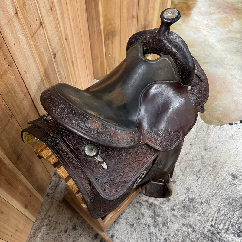 Used Circle Y Pleasure/Show Saddle, 15.5" Seat