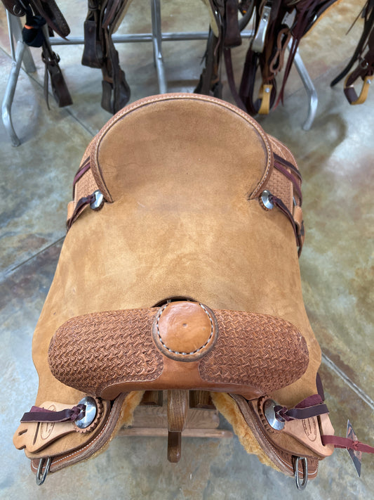 R Bar B Workhorse Rancher, 16" Seat