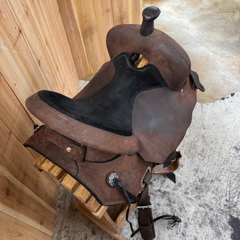 Circle Y Wylelne Wilson Treeless Saddle, 14.5" Seat (Demo)