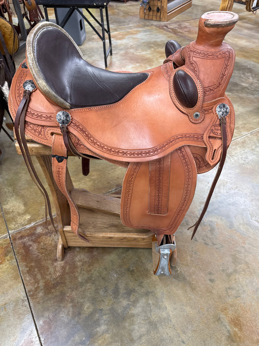 Brown's Custom Black Mesa Wade Saddle, 16.5" Seat