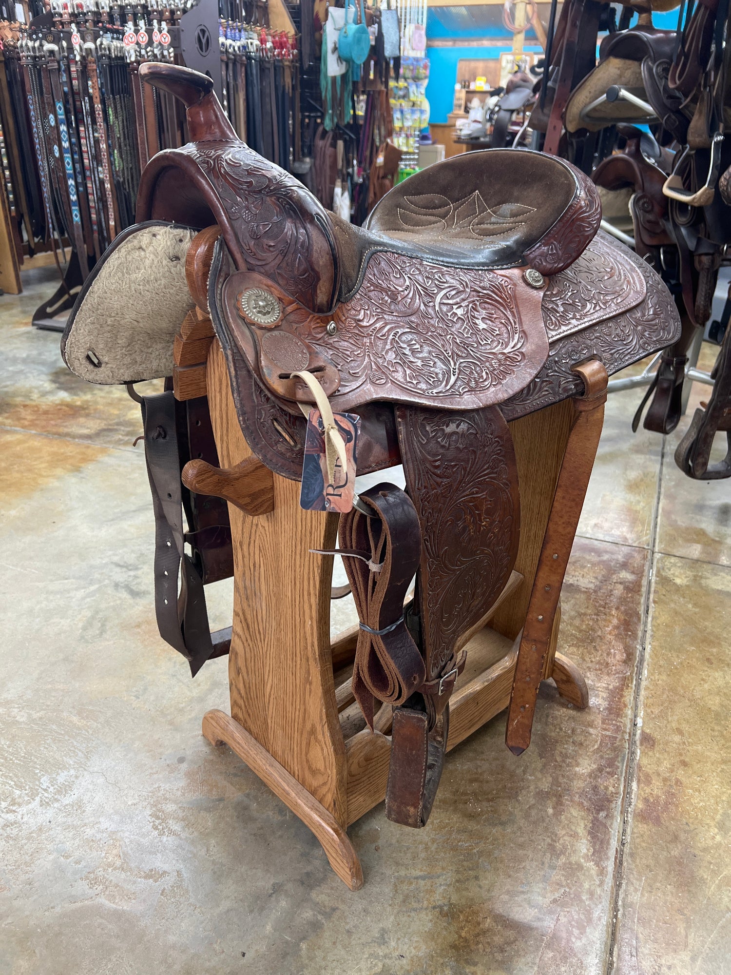 Pleasure Saddle