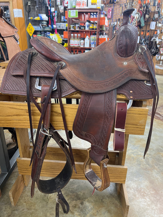 Used PT Custom Ranch Cutter/Cowhorse, 16" Seat