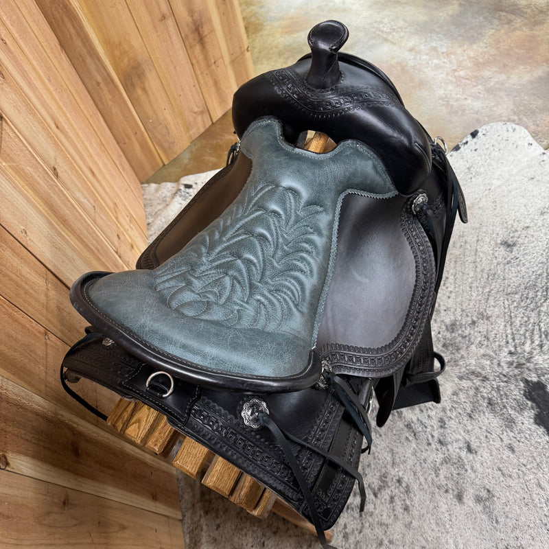 Tucker 377 Heritage Old West Black Saddle, 17.5" Wide (Demo)