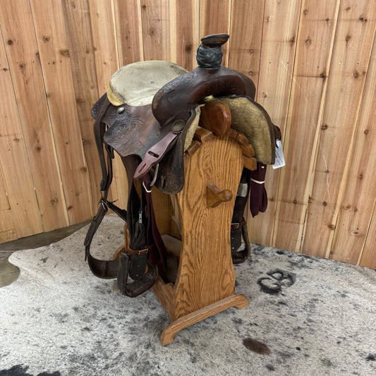 Used Courts Roper Saddle, 16" Seat