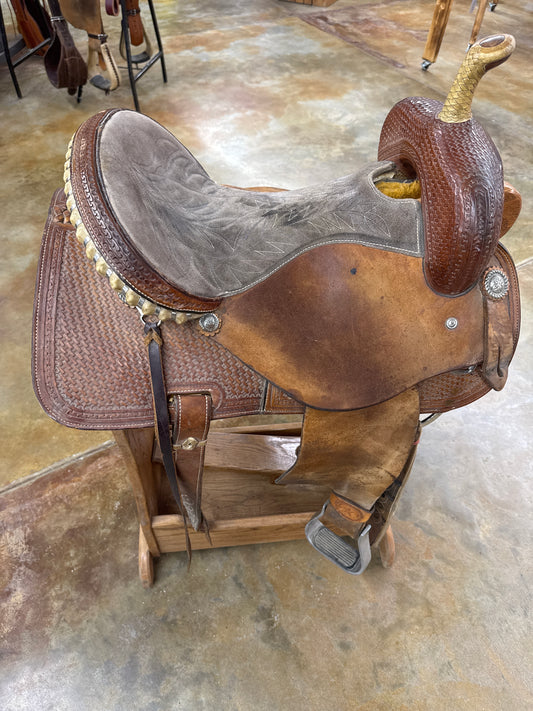 Used Corriente Barrel Saddle, 15" Seat