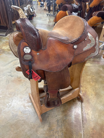 Used Simco Pleasure/Show Saddle, 15" Seat