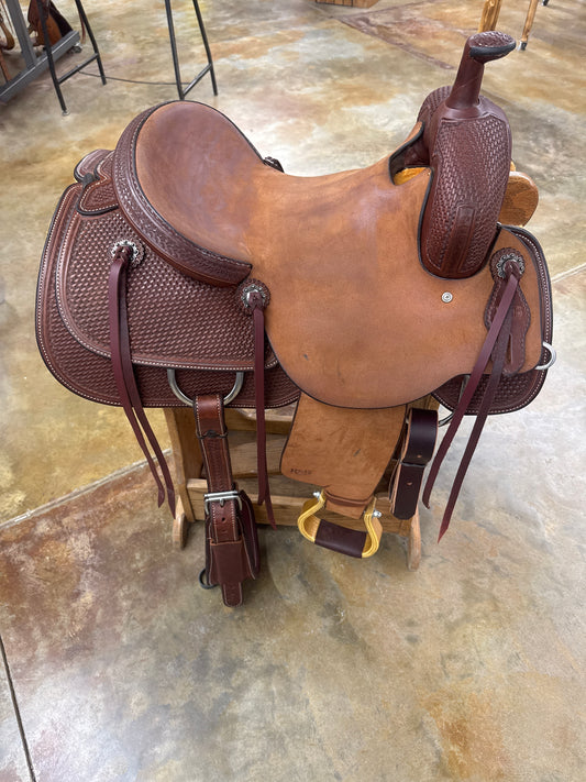 R Bar B Ranch Cutter/Cowhorse Saddle, 15.5" Seat