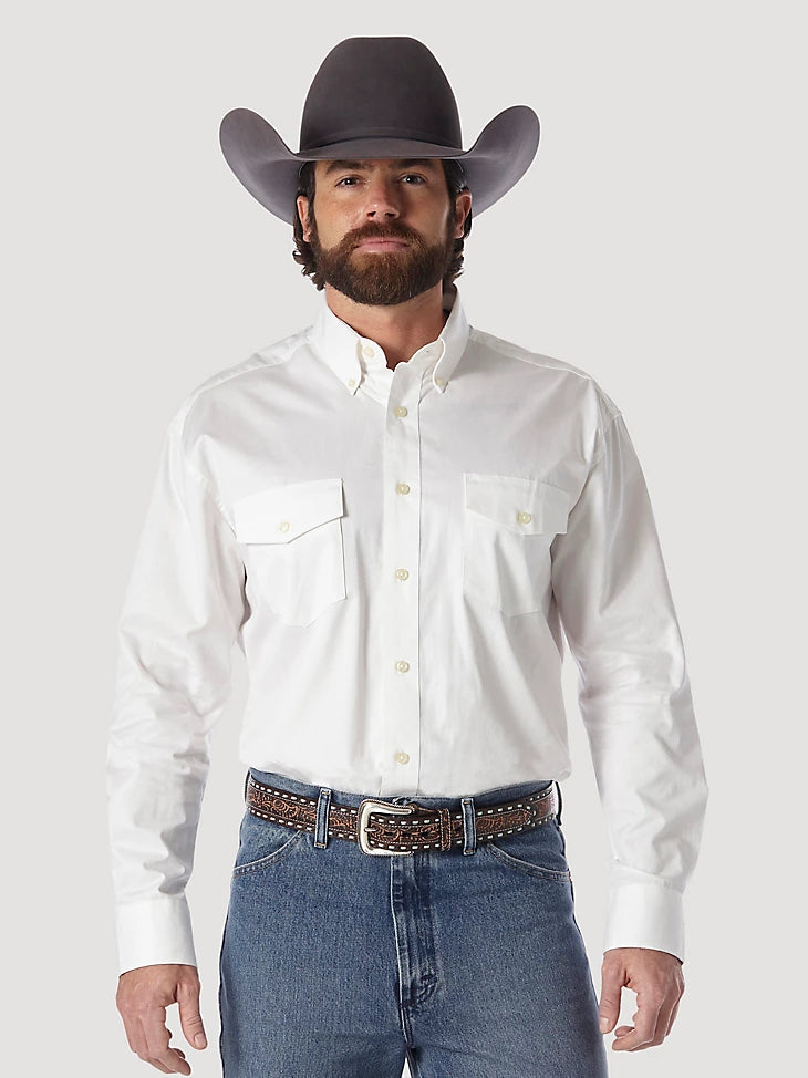 Wrangler Men's Long Sleeve Button Down Lightweight Solid Twill White Shirt
