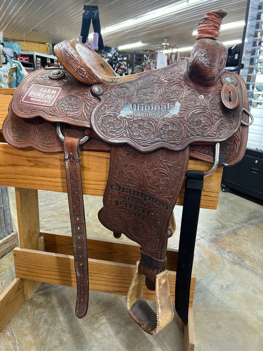 Used Scott Thomas Team Roper Saddle, 15" Seat