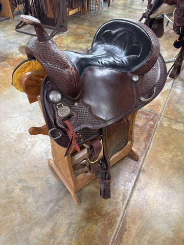 Used Crates Trail Saddle, 15" Seat