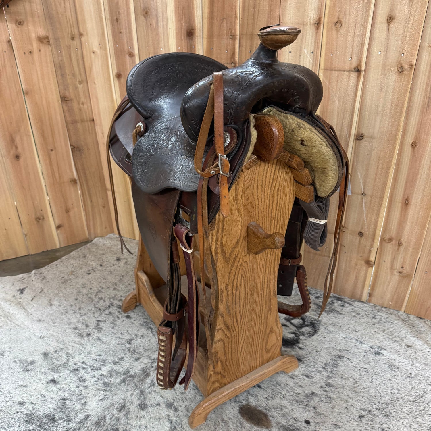 All Around Saddle