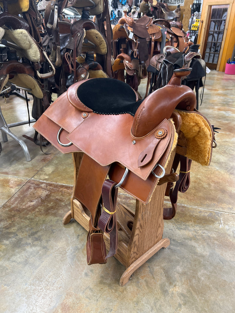 Sam's Reiner Saddle, 15.5" Seat