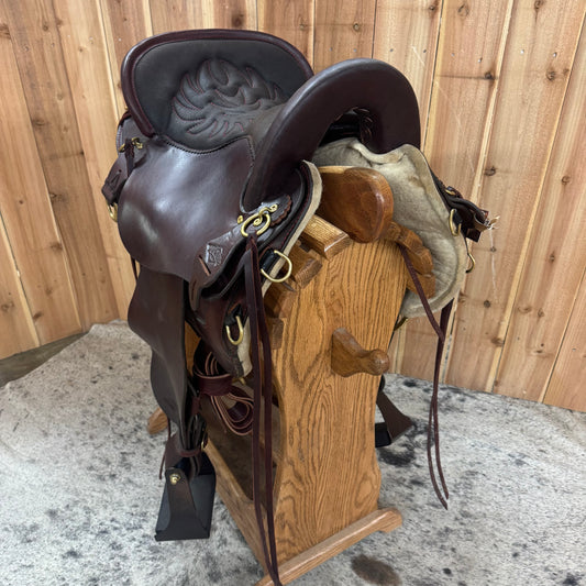 Used Tucker Endurance Heritage Trail Saddle, 15.5" Seat