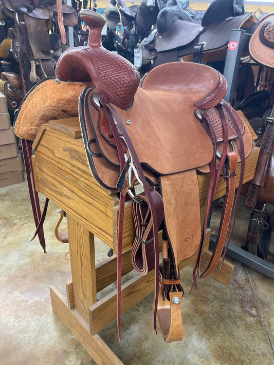 R Bar B Roper Saddle with Cowhorse Seat!, 16" seat